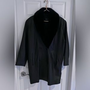 Black faux fur collar leather hip length jacket coat size 1x women’s brisa